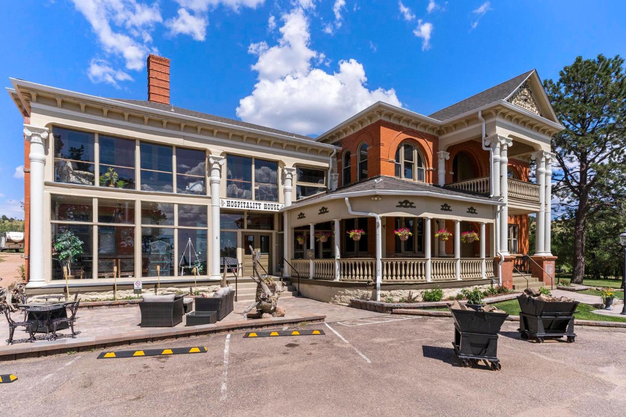 Cripple Creek Hospitality House & Travel Park Hotel Екстериор снимка